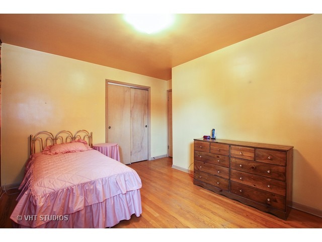4135 Custer Ave, Lyons, IL 60534 photo 6