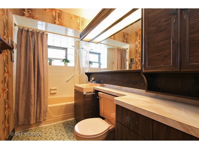 4135 Custer Ave, Lyons, IL 60534 photo 7