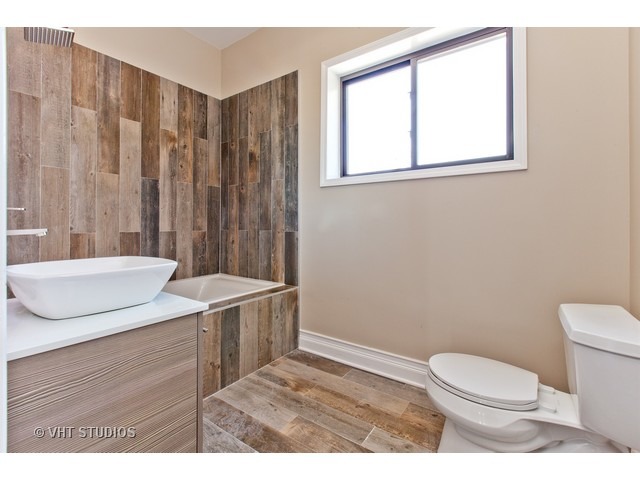 1506 E Marquette Rd, Chicago, IL 60637 photo 14