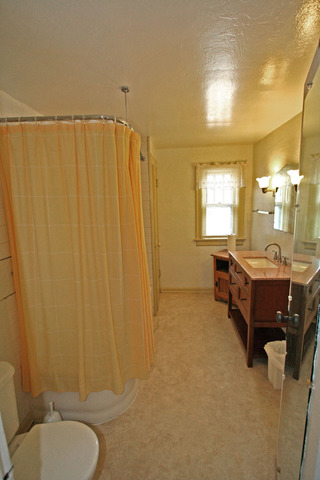 329 Jefferson Ave, Elgin, IL 60120 photo 14