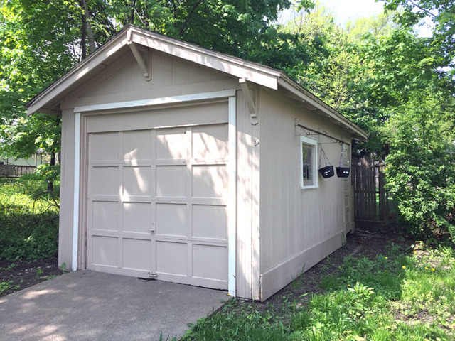 329 Jefferson Ave, Elgin, IL 60120 photo 19