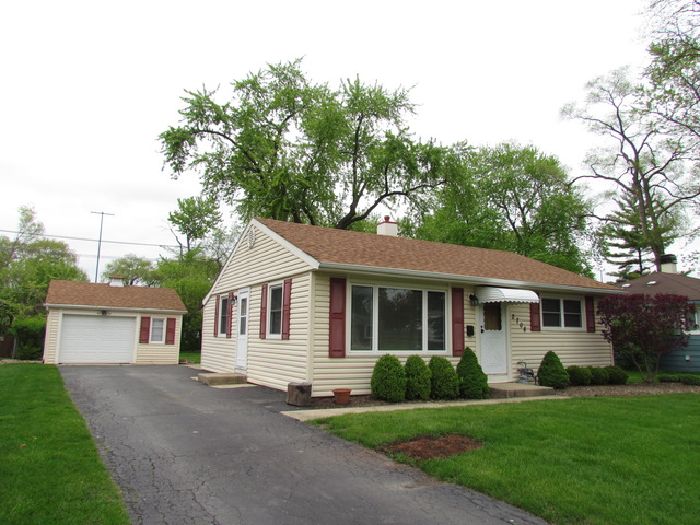 2708 W Fremont St, Rolling Meadows, IL 60008 photo 1