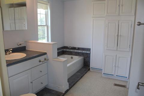 10220 Freeman Rd, Hebron, IL 60034 photo 11