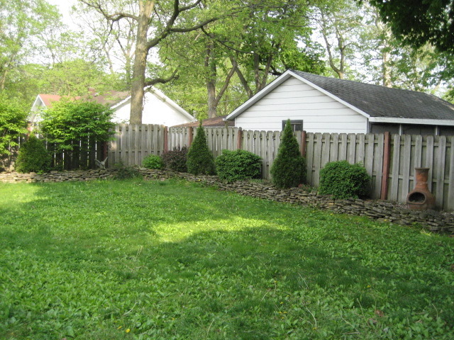 317 S Kankakee St, Wilmington, IL 60481 photo 4