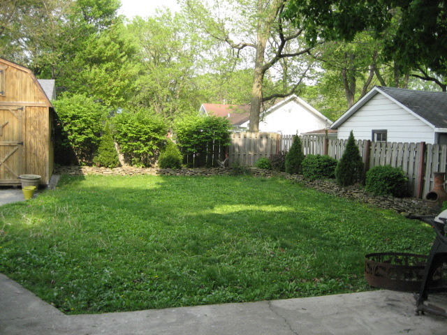 317 S Kankakee St, Wilmington, IL 60481 photo 6