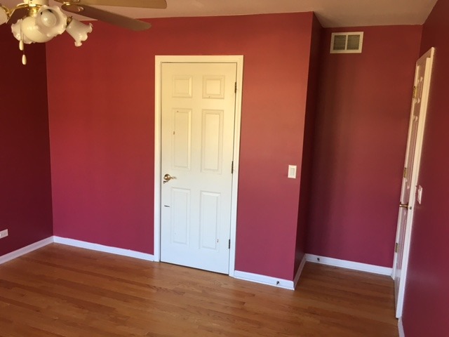 356 N Wolf Rd, Des Plaines, IL 60016 photo 20
