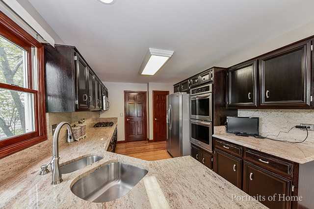 2062 Brookside Ln, Aurora, IL 60502 photo 6