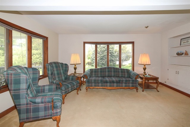 412 Clearview Ave, Wauconda, IL 60084 photo 5