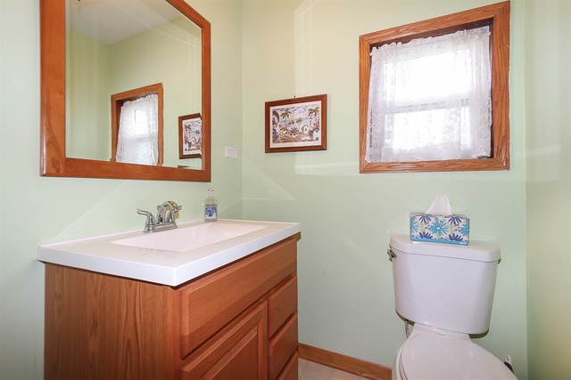 412 Clearview Ave, Wauconda, IL 60084 photo 11
