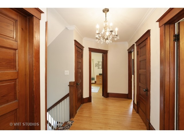 359 Walnut Ave, Elgin, IL 60123 photo 11