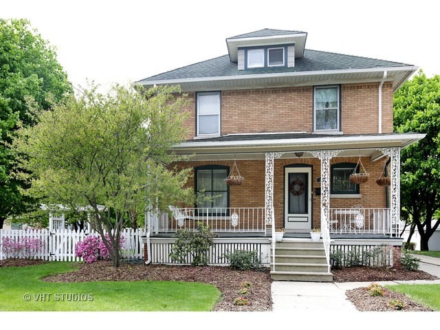 359 Walnut Ave, Elgin, IL 60123 photo 23