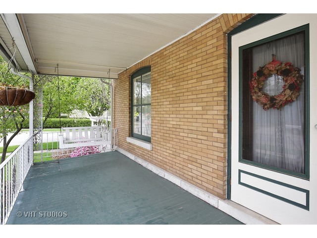 359 Walnut Ave, Elgin, IL 60123 photo 25