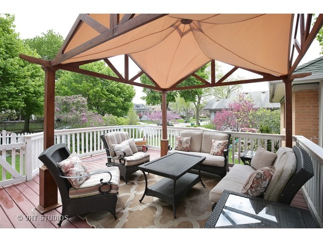 359 Walnut Ave, Elgin, IL 60123 photo 20