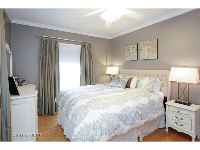 359 Walnut Ave, Elgin, IL 60123 photo 13