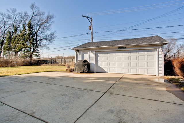 1755 E Cree Ln, Mount Prospect, IL 60056 photo 23