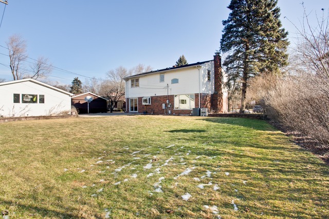 1755 E Cree Ln, Mount Prospect, IL 60056 photo 25