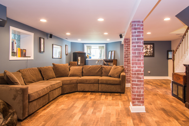 2935 N Wisner Ave, Chicago, IL 60618 photo 11