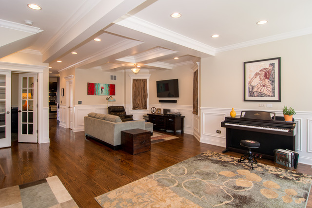 2935 N Wisner Ave, Chicago, IL 60618 photo 3