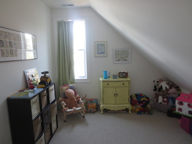 2935 N Wisner Ave, Chicago, IL 60618 photo 15