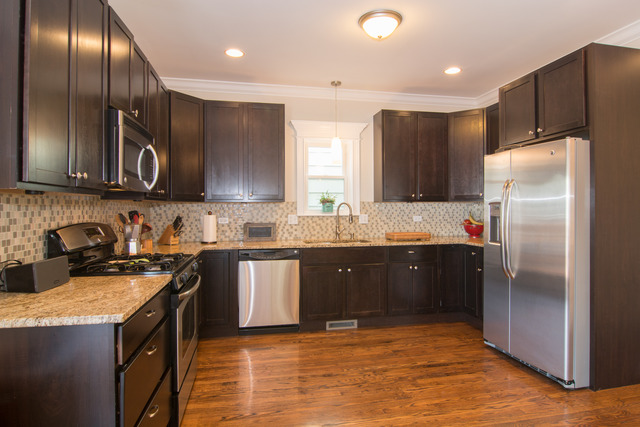 2935 N Wisner Ave, Chicago, IL 60618 photo 5