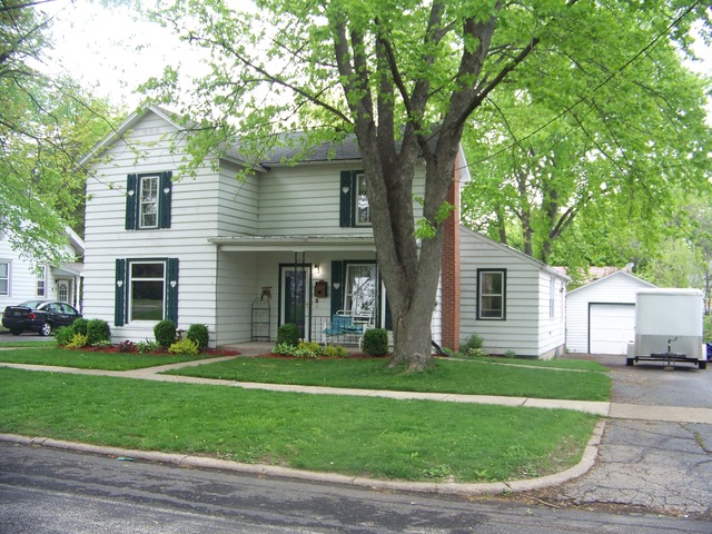 208 E Center St, Mount Morris, IL 61054 photo 15