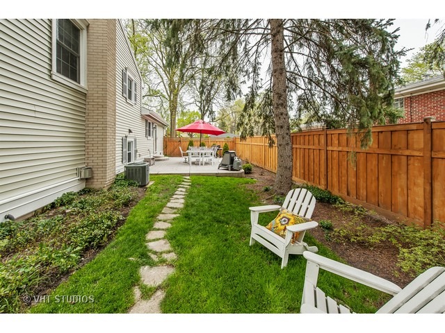 217 Glenview Rd, Glenview, IL 60025 photo 23