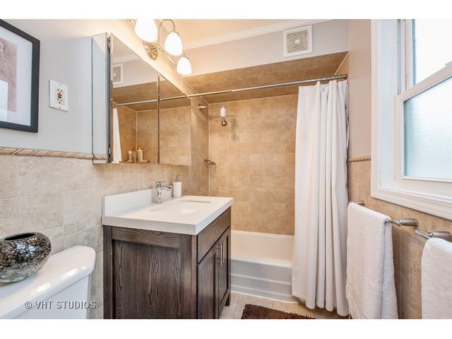 217 Glenview Rd, Glenview, IL 60025 photo 17