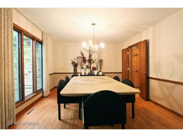 985 Heather Rd, Deerfield, IL 60015 photo 7