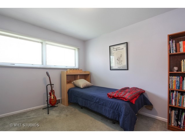 850 Warwick Rd, Deerfield, IL 60015 photo 8