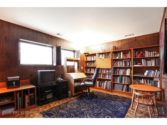 850 Warwick Rd, Deerfield, IL 60015 photo 9