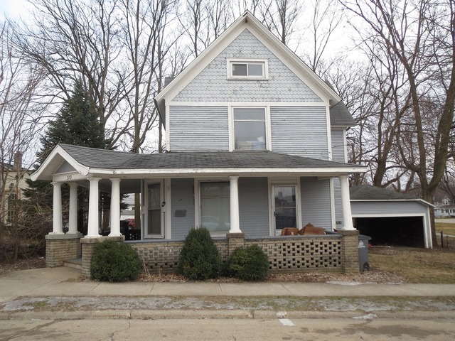 310 W 2nd St, Dixon, IL 61021 photo 2