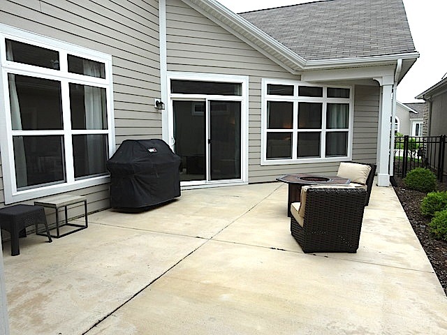 16559 S Fox Run Cir, Plainfield, IL 60586 photo 2