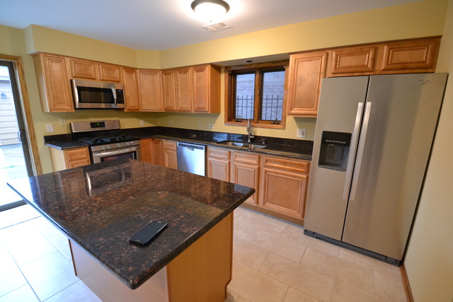 3348 S Normal Ave, Chicago, IL 60616 photo 15