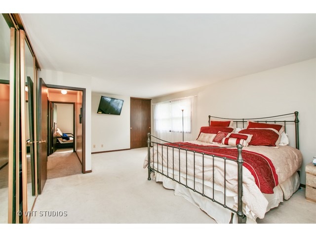 711 Evergreen Ct, Algonquin, IL 60102 photo 10