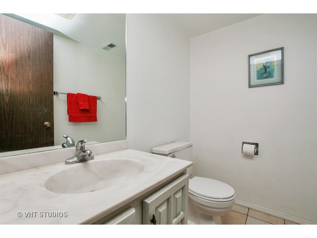 711 Evergreen Ct, Algonquin, IL 60102 photo 16