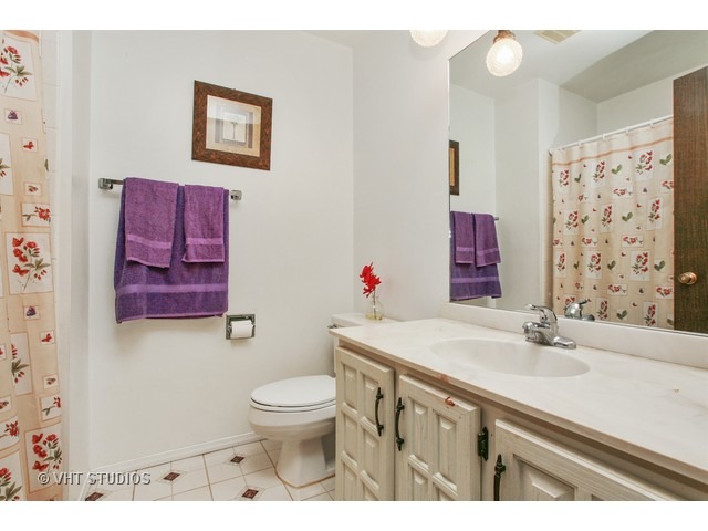 711 Evergreen Ct, Algonquin, IL 60102 photo 12