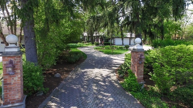 55 Park Ln, Golf, IL 60029 photo 23