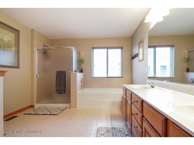 25155 Constitution Ct, Plainfield, IL 60544 photo 16