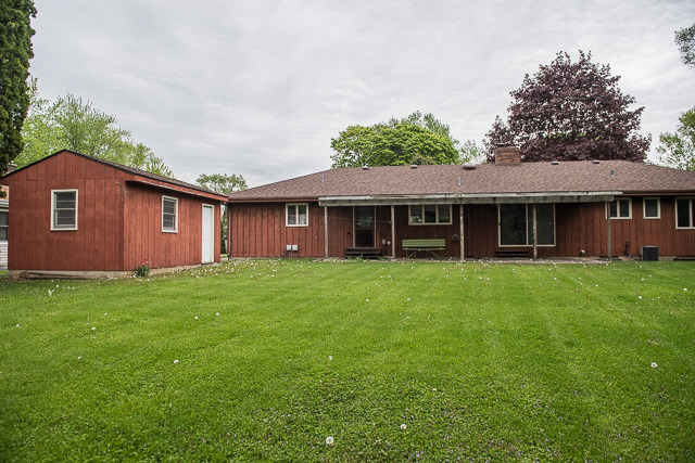 250 2nd St, Elgin, IL 60123 photo 4
