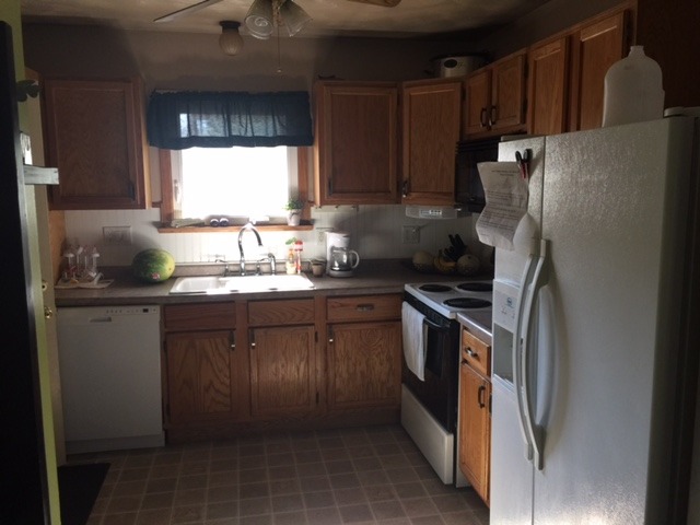 305 Prospect St, Dixon, IL 61021 photo 7