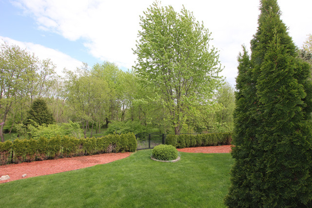 390 Plainview Dr, Bolingbrook, IL 60440 photo 25