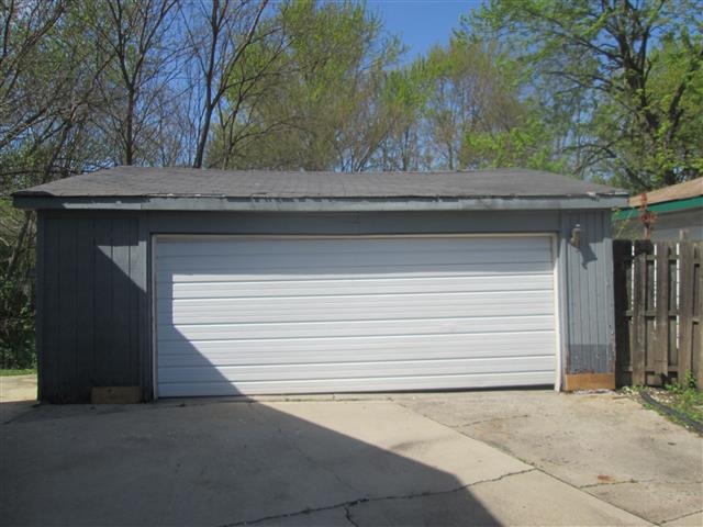3426 Hickory Ln, Hazel Crest, IL 60429 photo 12