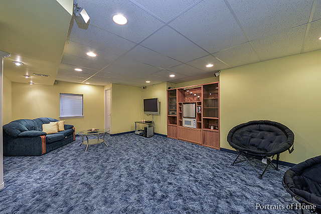 2799 Stuart Kaplan Dr, Aurora, IL 60503 photo 14