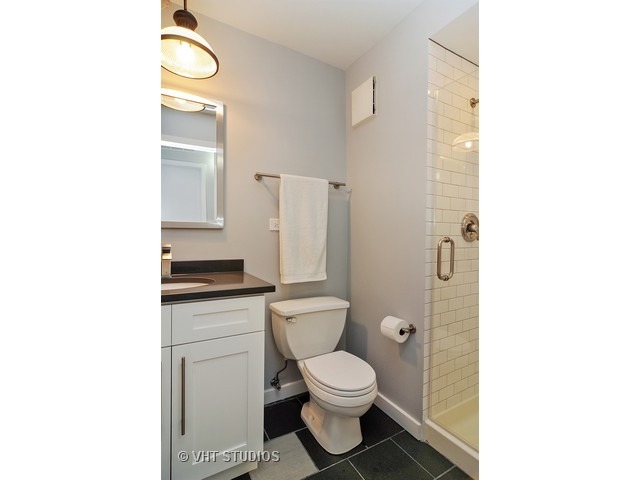 17 N Loomis St #1M, Chicago, IL 60607 photo 11