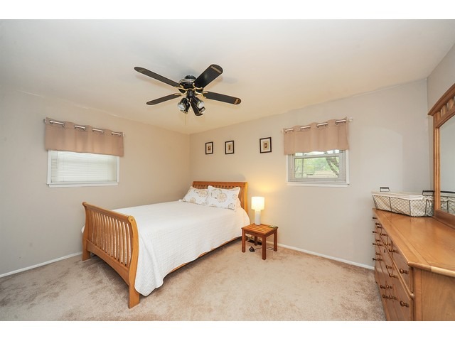 1068 Kenilworth Dr, Wheeling, IL 60090 photo 8