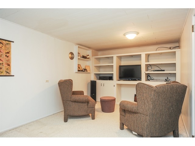 1068 Kenilworth Dr, Wheeling, IL 60090 photo 6