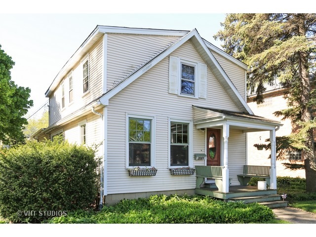 2001 Glenview Rd, Glenview, IL 60025 photo 1