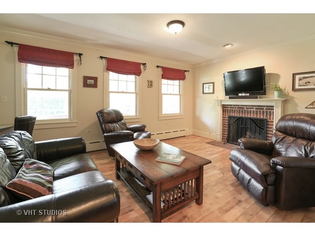 2001 Glenview Rd, Glenview, IL 60025 photo 6