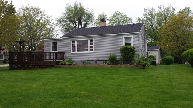 1913 Oak Dr, Mchenry, IL 60050 photo 8