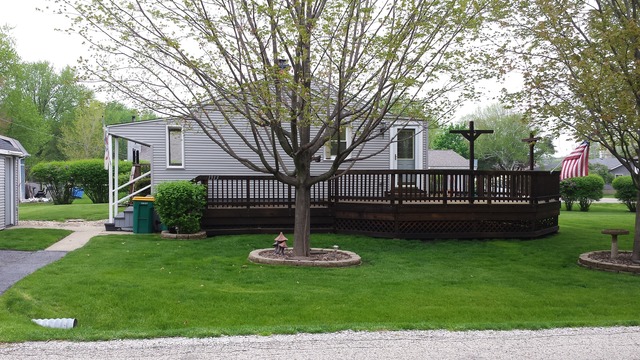 1913 Oak Dr, Mchenry, IL 60050 photo 3